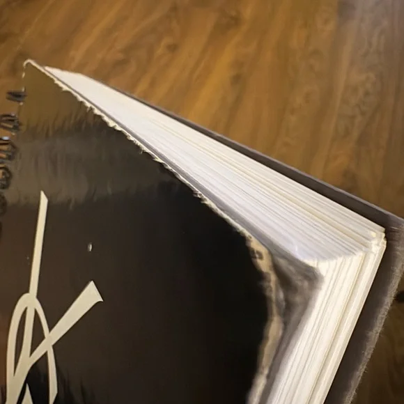 YSL Little Black Book Notebook 🖤 - Picture 4 of 7